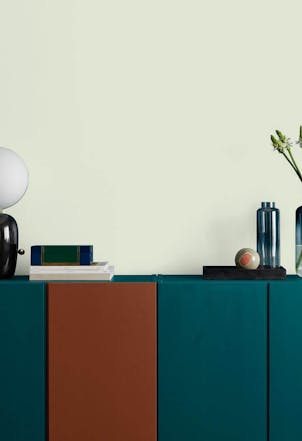 pale sage green paint colour