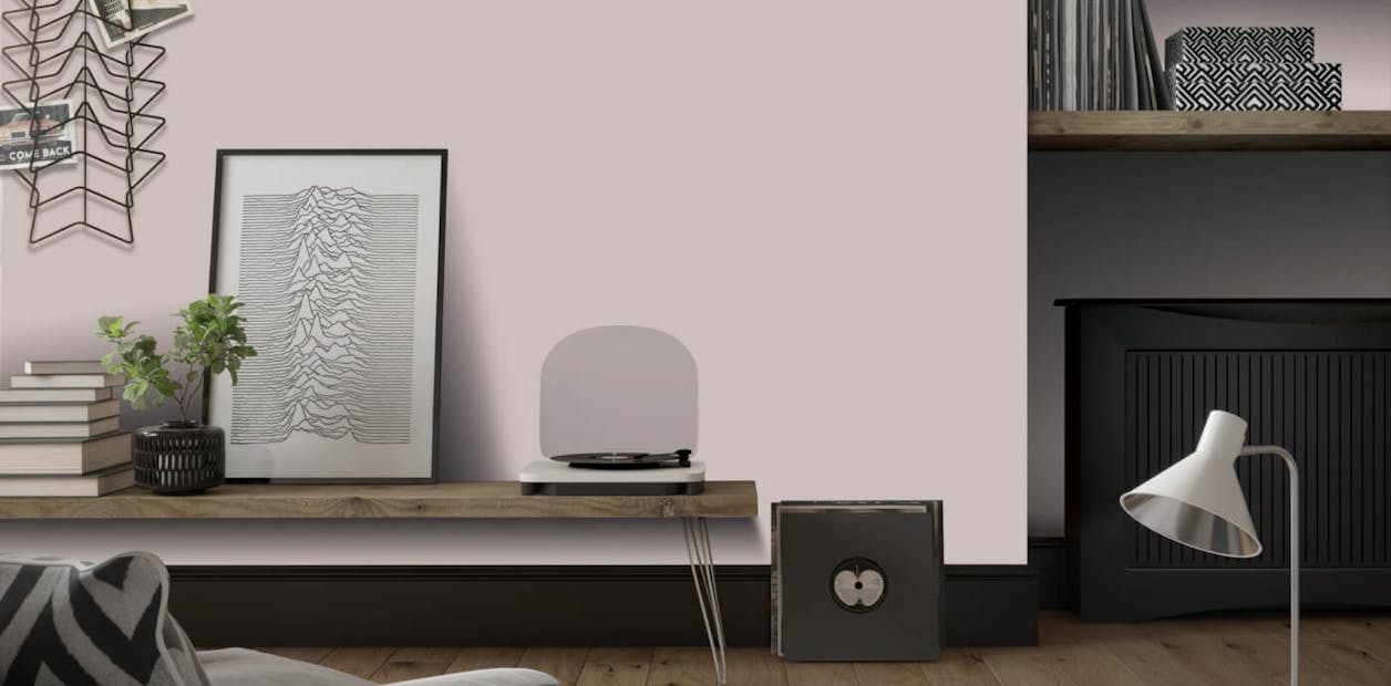 Dusky pink creates grown-up sophistication when you add it to an interior design. 