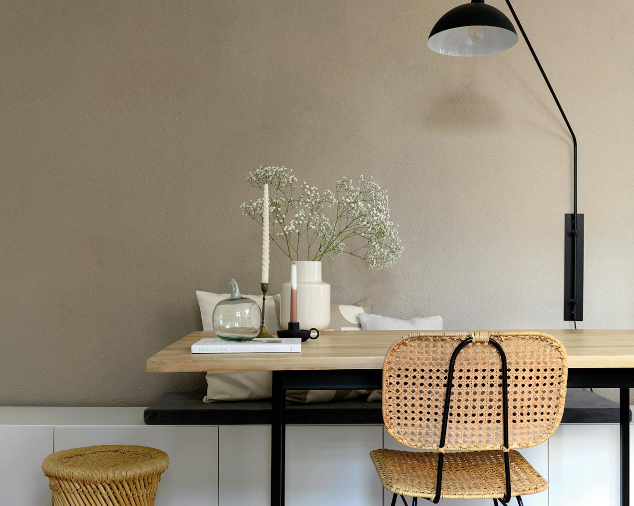 neutral dining room